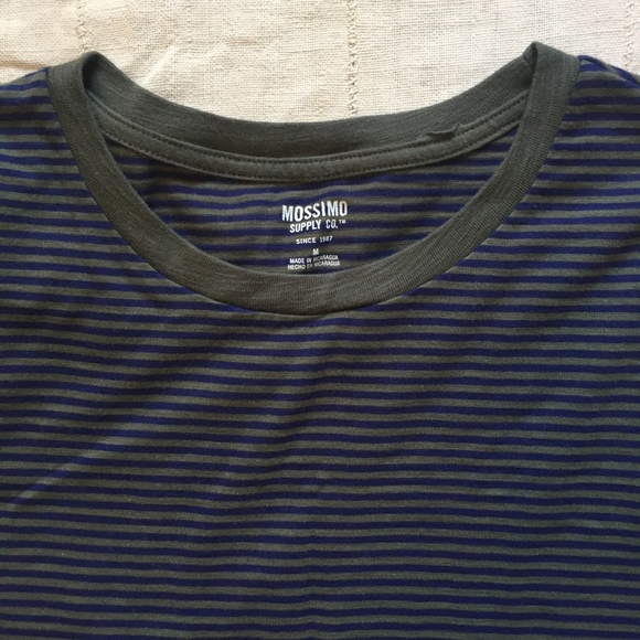 Mossimo crew neck tee. Navy and army green - Picture 2 of 4